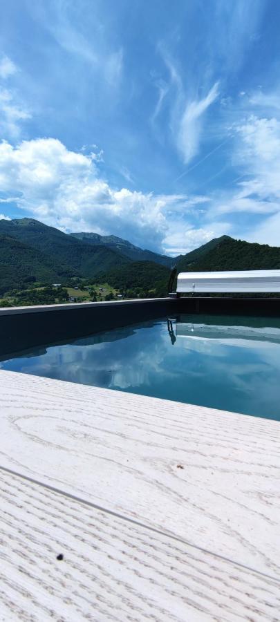 Maison D'Hotes Le Shorten Heches Exterior photo